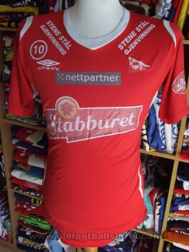 Fredrikstad FK Training/Leisure football shirt 2011