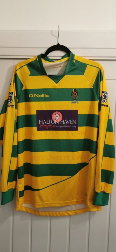 Runcorn Linnets F.C. Home football shirt (unknown year)