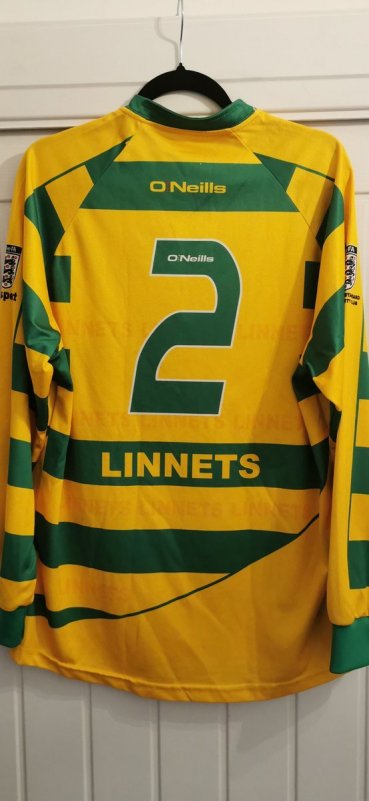 Runcorn Linnets F.C. Home football shirt (unknown year)