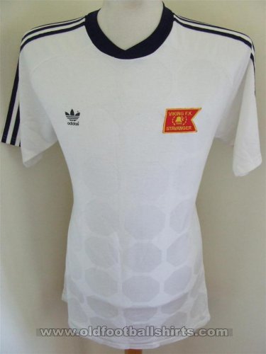 Viking Stavanger Away football shirt (unknown year)
