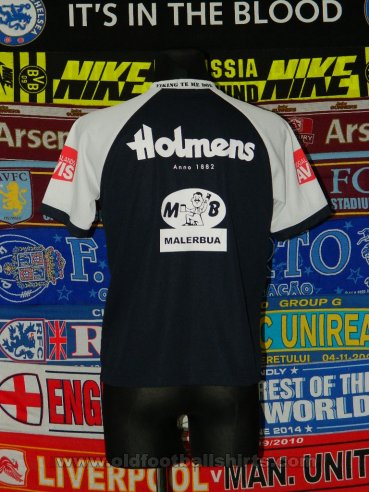 Viking Stavanger Training/Leisure football shirt (unknown year)