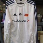 Away football shirt 2005 - ?