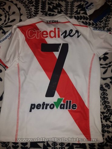 Guaraní Antonio Franco Home football shirt 2016 - 2017