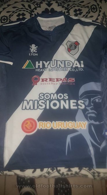 Guaraní Antonio Franco Home football shirt 2016 - 2017