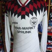 Home football shirt (unknown year)