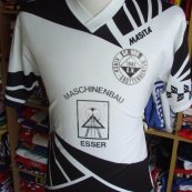 Home football shirt (unknown year)