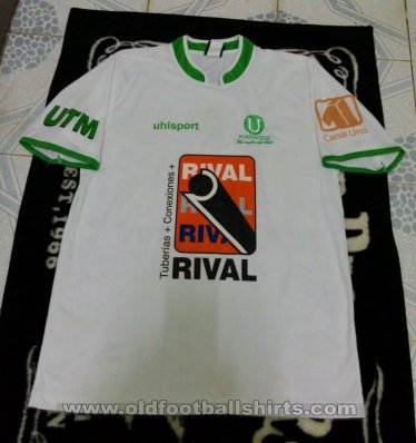 LDU Portoviejo Home football shirt 2007 - ?