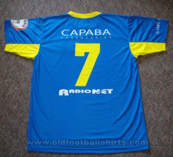 Tecnico Universitario Away football shirt 2004