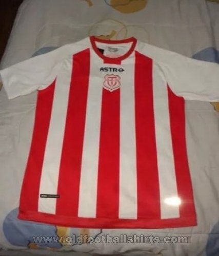 Tecnico Universitario Home football shirt 2016