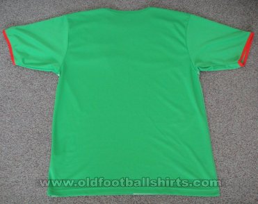 LDU Loja Away football shirt 2006