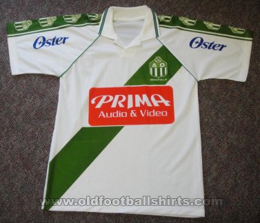Audaz Octubrino Home football shirt 2004