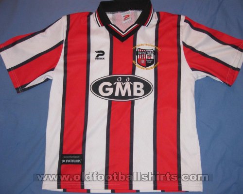 Brentford Special football shirt 2001