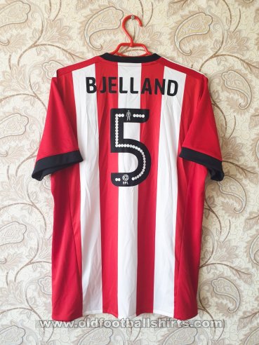 Brentford Home football shirt 2017 - 2018