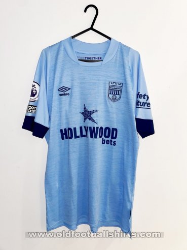 Brentford Away football shirt 2022 - 2023