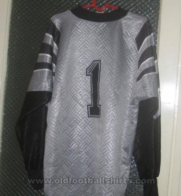 Fenerbahce Goalkeeper football shirt 1997 - 1998