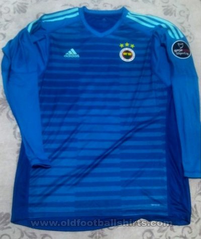 Fenerbahce Goalkeeper football shirt 2018 - 2019