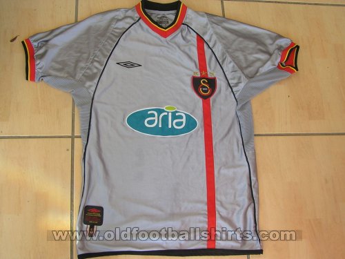 Galatasaray Third football shirt 2002 - 2003