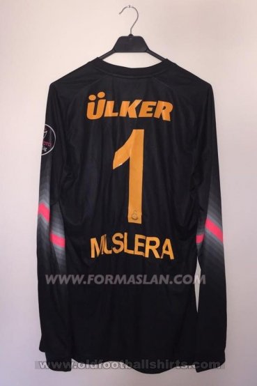 Galatasaray Goalkeeper football shirt 2014 - 2015