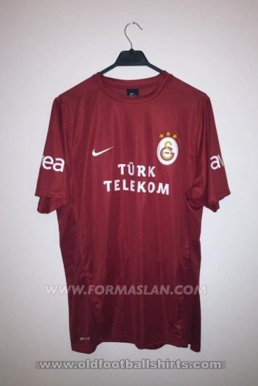 Galatasaray חולצת גביע חולצת כדורגל 2011 - 2012