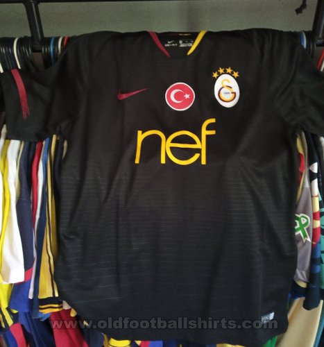 Galatasaray Third football shirt 2018 - 2019