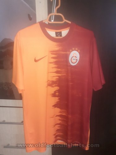 Galatasaray Home football shirt 2020 - 2021