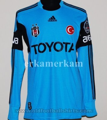 Besiktas Training/recreatie  voetbalshirt  2011 - 2012