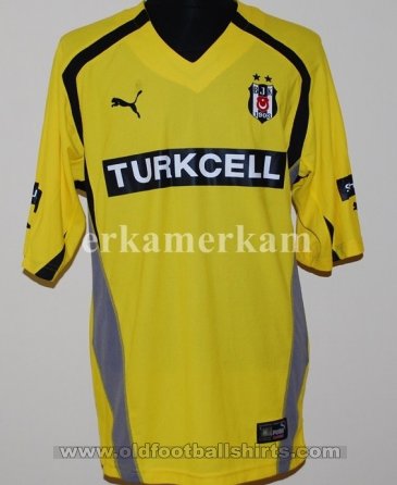 Besiktas Goalkeeper football shirt 2004 - 2005