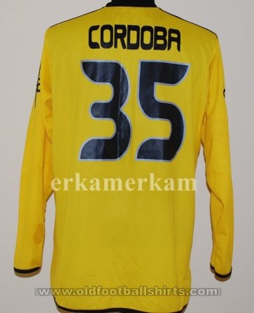 Besiktas Goalkeeper football shirt 2005 - 2006