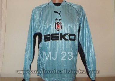 Besiktas Goalkeeper football shirt 2002 - 2003