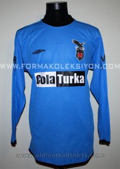 Besiktas Goalkeeper football shirt 2005 - 2006