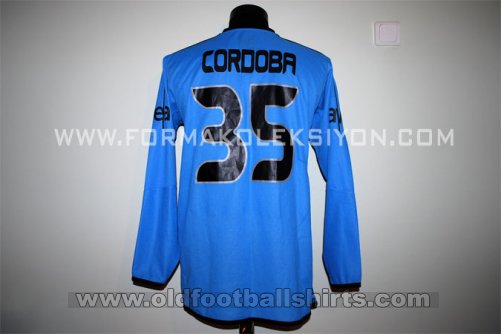 Besiktas Goalkeeper football shirt 2005 - 2006