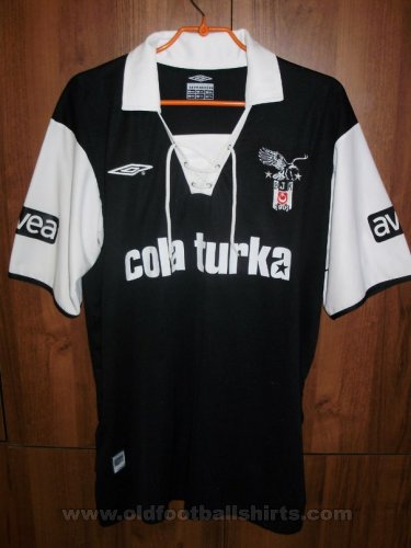Besiktas Home football shirt 2003