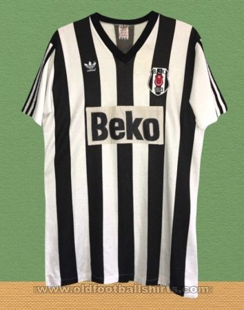 Besiktas חוץ חולצת כדורגל 1989 - 1990