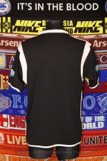 Besiktas Away football shirt 2001 - 2002