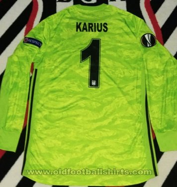 Besiktas Goalkeeper football shirt 2019 - 2020
