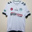 Third football shirt 2017 - 2018