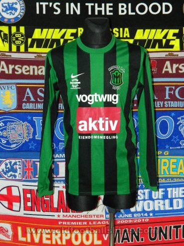 Minde IL Home football shirt (unknown year)