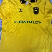 Home football shirt (unknown year)