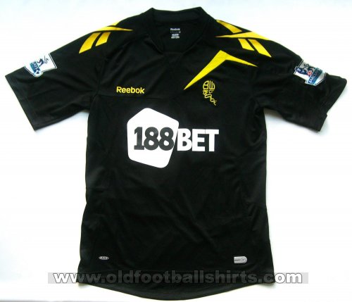 Bolton Away baju bolasepak 2011 - 2012