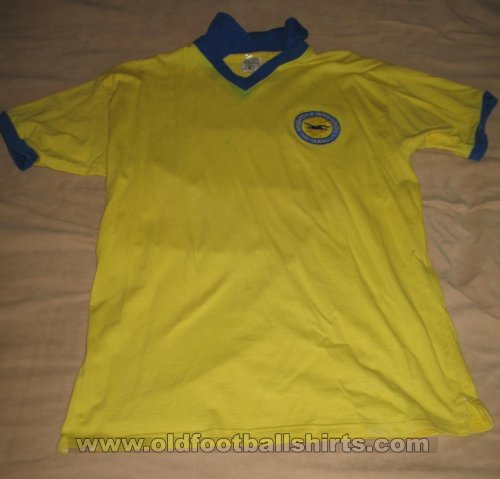 Brighton & Hove Albion Retro Replicas futbol forması 1980 - 1983