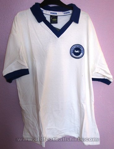 Brighton & Hove Albion Retro Replicas football shirt 1974 - 1977