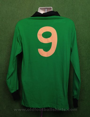 Brighton & Hove Albion Retro Replicas football shirt 1975 - 1977