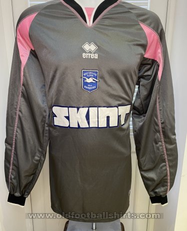 Brighton & Hove Albion Goalkeeper football shirt 2004 - 2006