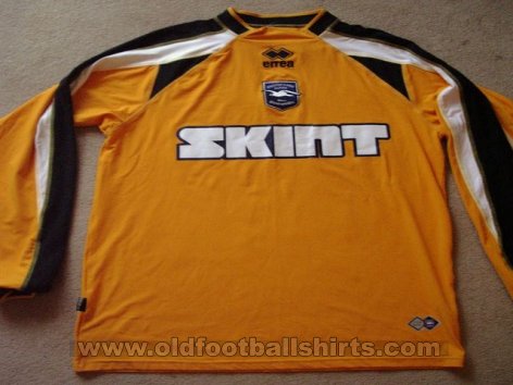 Brighton & Hove Albion Goalkeeper football shirt 2006 - 2007