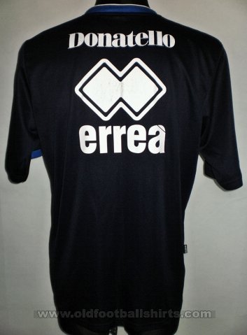 Brighton & Hove Albion Training/Leisure football shirt 2009 - 2011