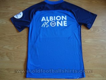 Brighton & Hove Albion Тренировочная/Повседневная футболка 2019 - 2020