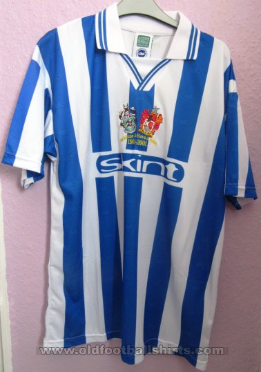 Brighton & Hove Albion Retro Replicas football shirt 2001 - 2002