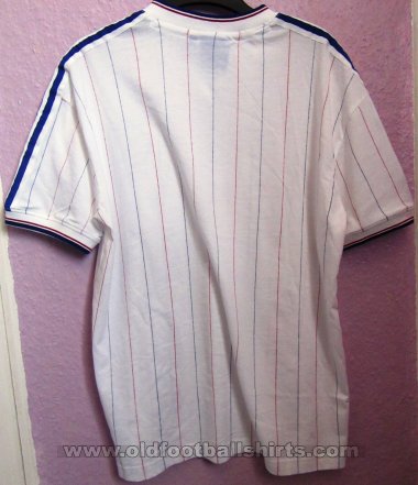 Brighton & Hove Albion Retro Replicas football shirt 1983 - 1984