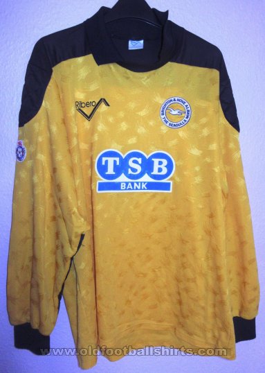 Brighton & Hove Albion Goalkeeper football shirt 1992 - 1993