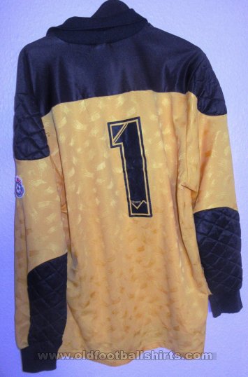 Brighton & Hove Albion Goalkeeper football shirt 1992 - 1993
